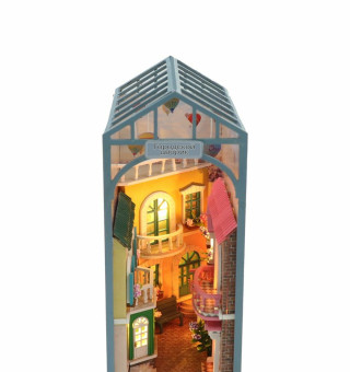MiniHouse Серия: Книжный румбокс Дворик в Вероне PC2216
